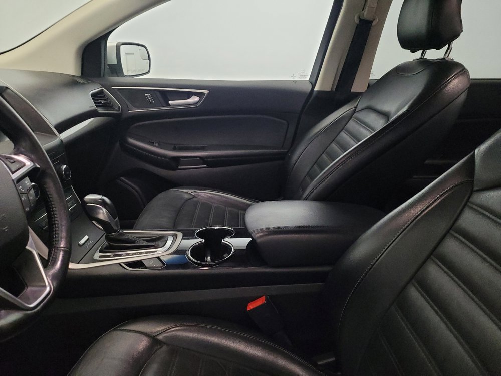 Used 2017 Ford Edge SEL w/ Equipment Group 201A FWD image 17