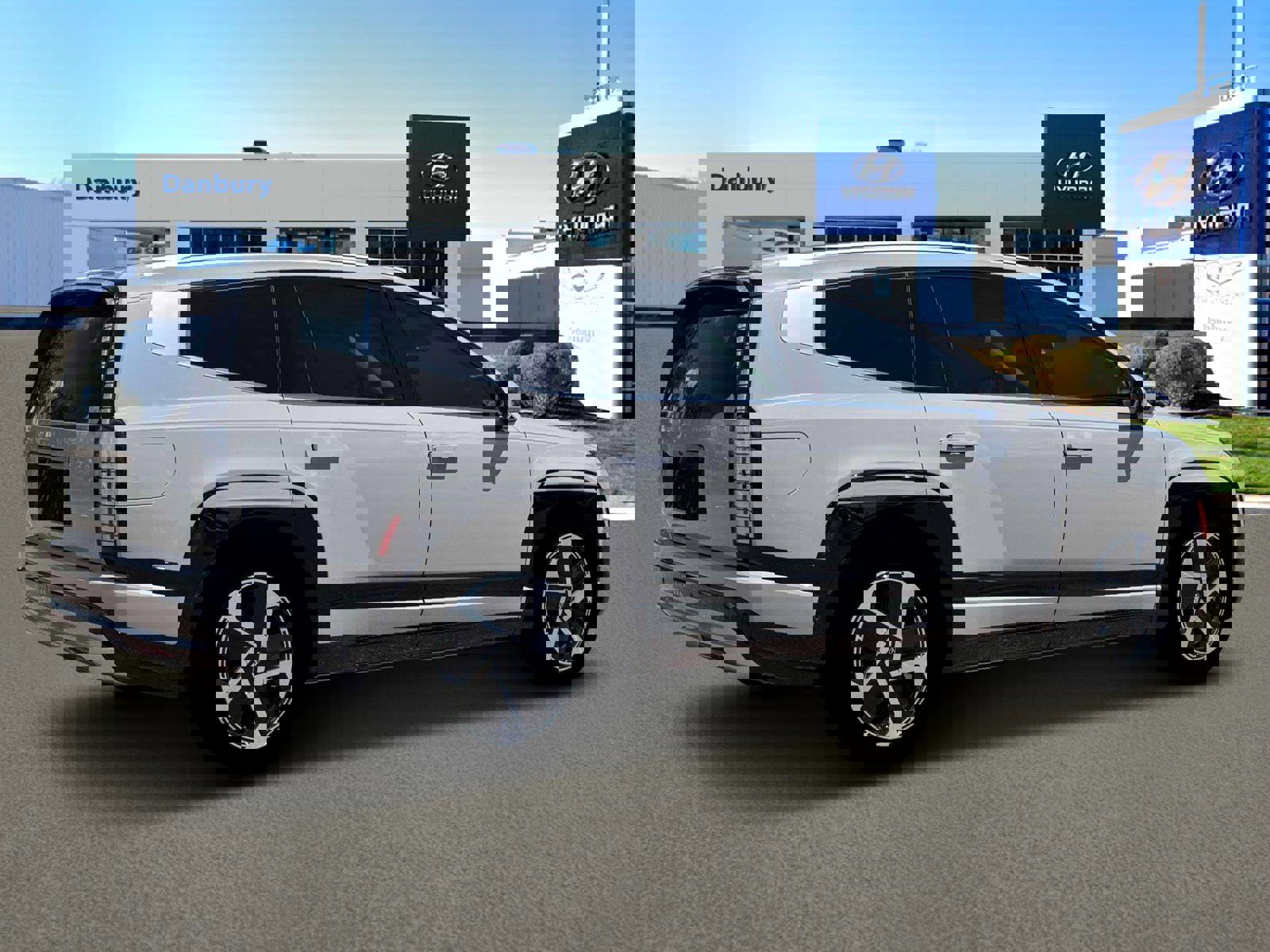 New 2026 Hyundai Ioniq 9 Limited w/ Tow & Go Package image 8