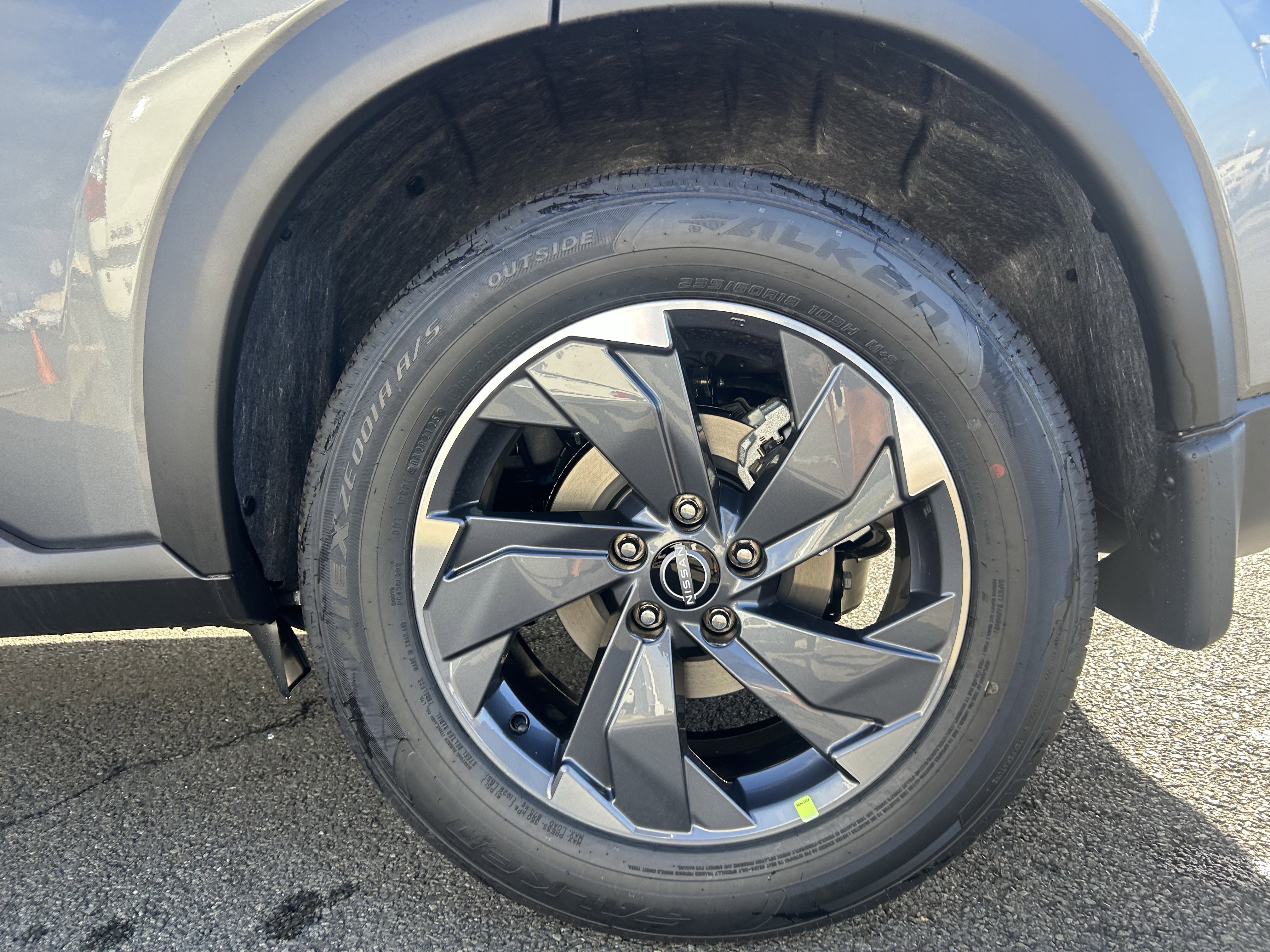 New 2026 Nissan Rogue SV image 5