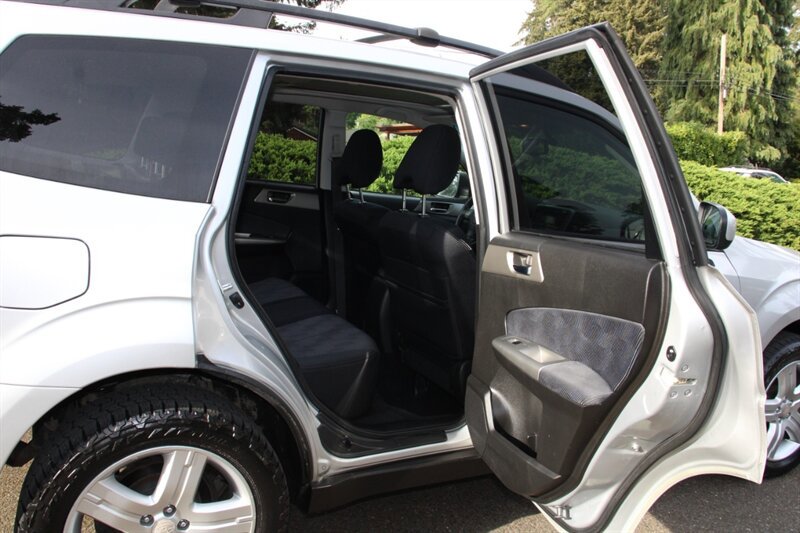 Used 2009 Subaru Forester 2.5X w/ Popular Equipment Group 7B AWD/4WD image 6
