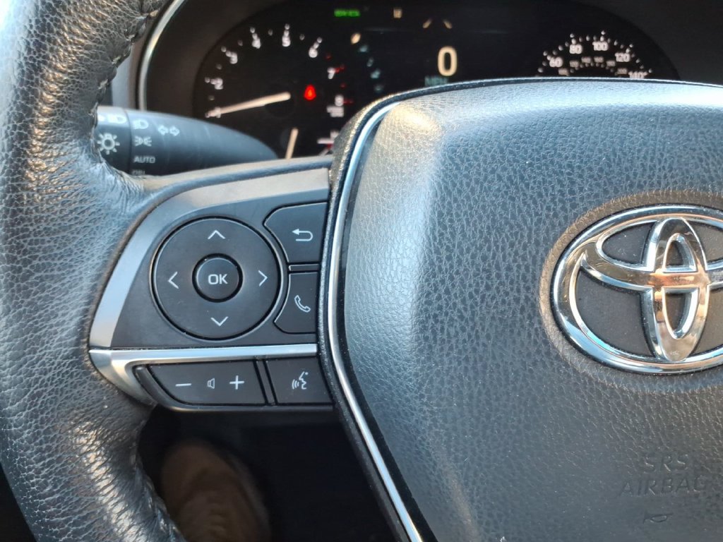 Used 2019 Toyota Avalon XLE w/ Moonroof Package FWD image 18