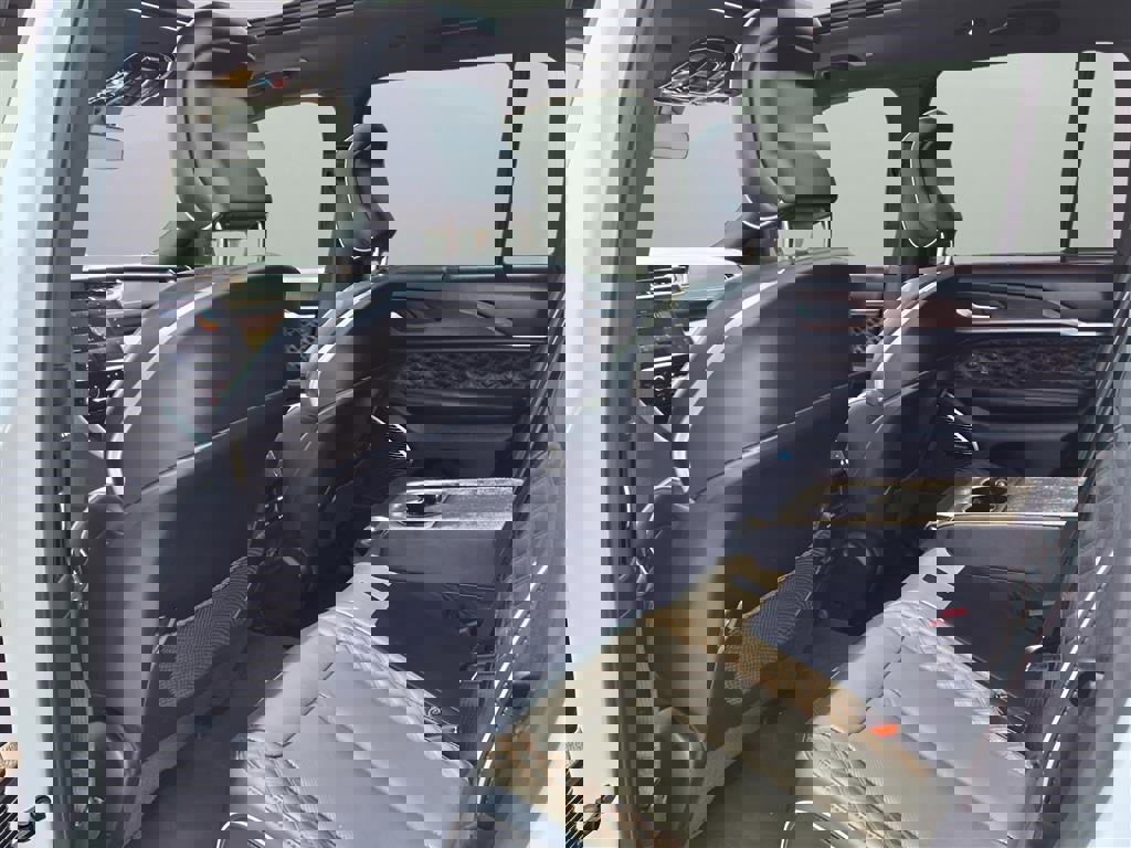 Used 2023 Jeep Grand Cherokee Summit w/ Adv Protech Group IV image 25