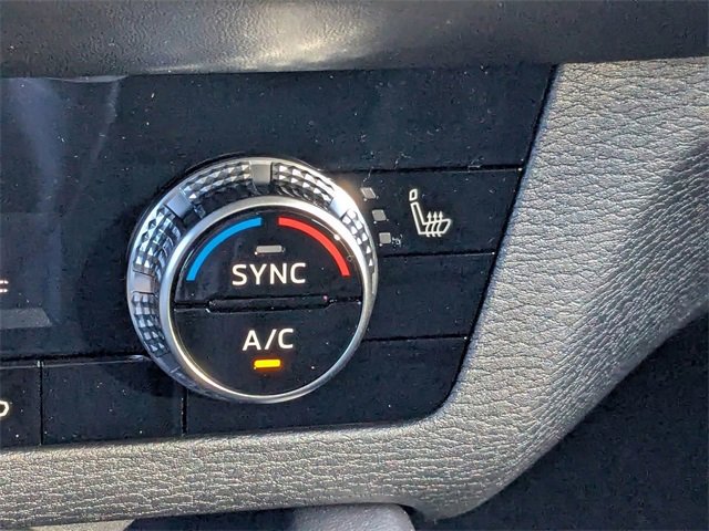 New 2025 Mitsubishi Outlander SE image 26