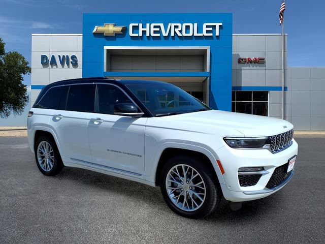 Used 2025 Jeep Grand Cherokee Summit w/ Luxury Tech Group V
