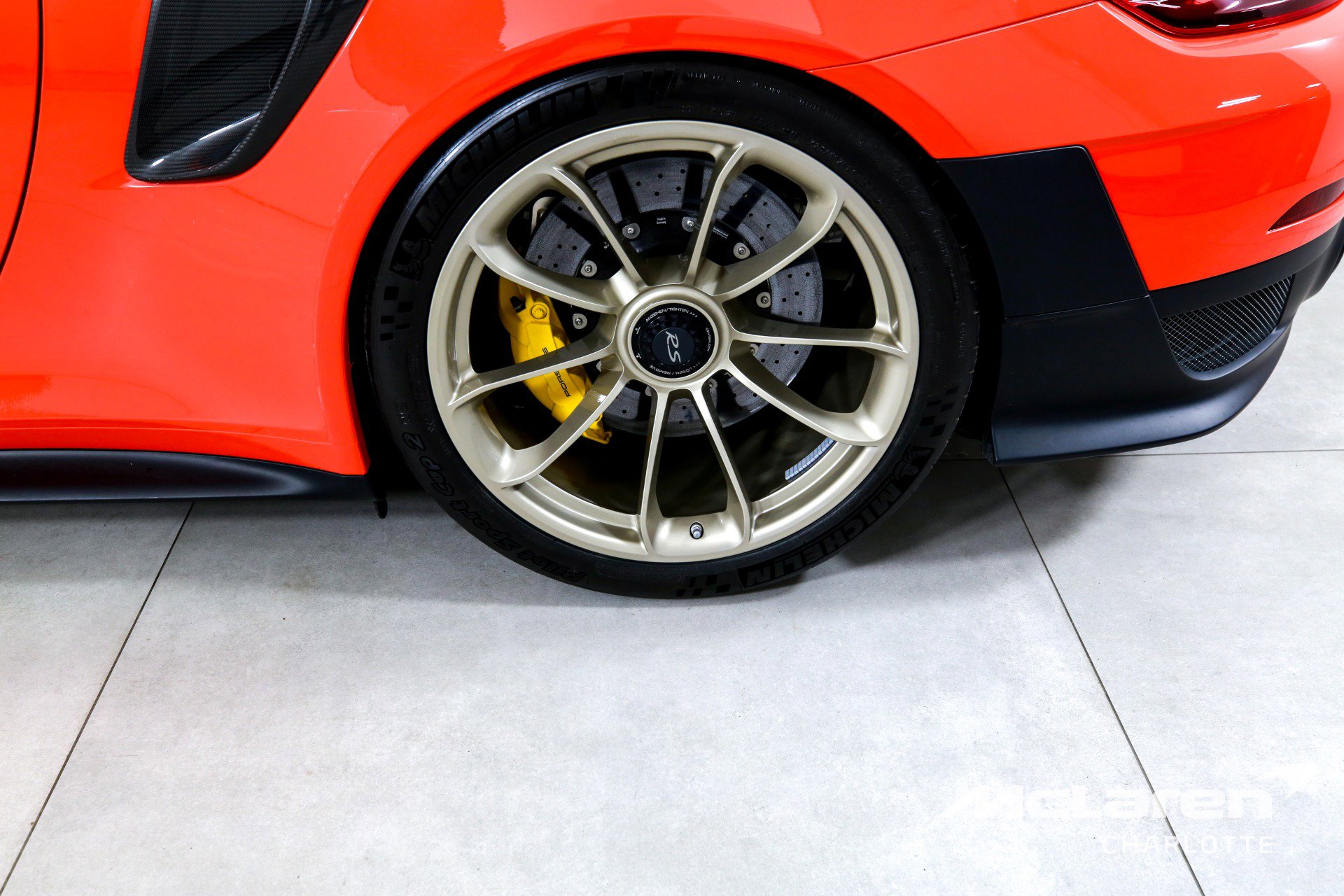Used 2018 Porsche 911 GT2 RS RWD image 28