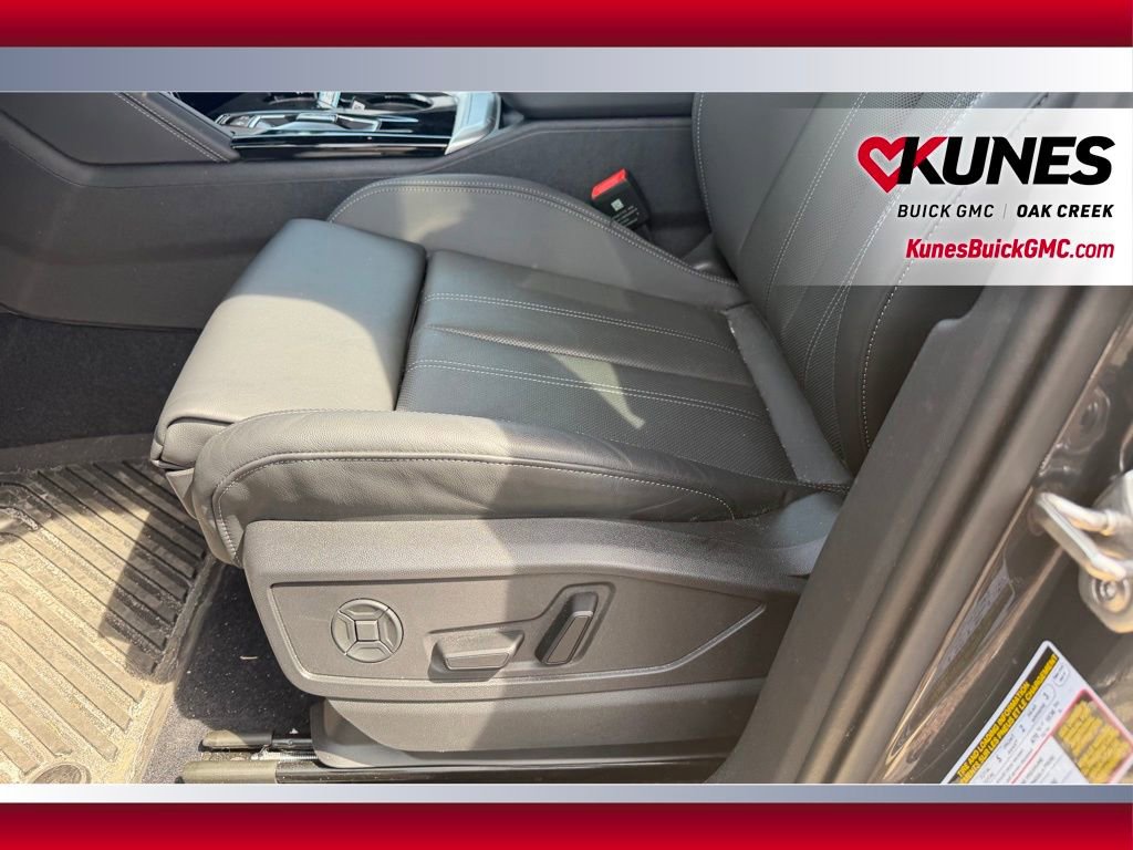 Used 2025 Audi Q5 Premium Plus AWD/4WD image 13
