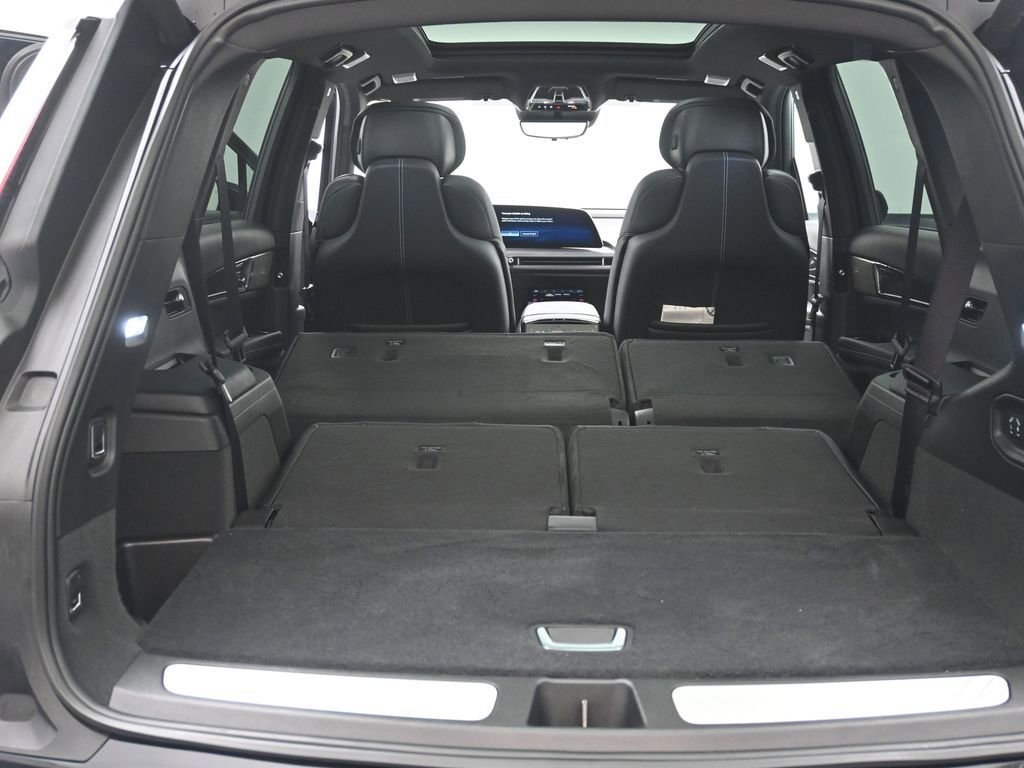 Used 2026 Cadillac Vistiq Luxury image 17
