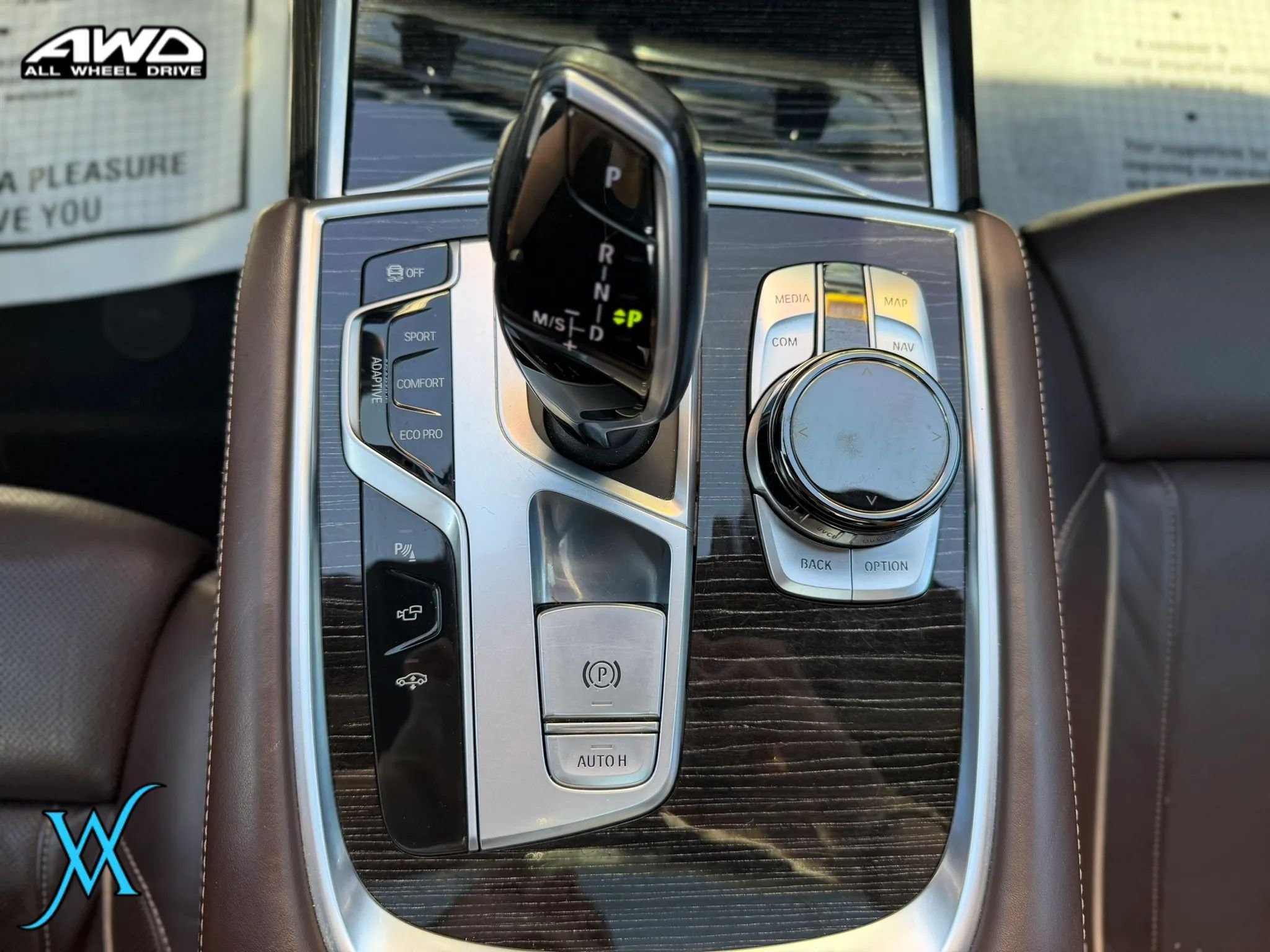 Used 2016 BMW 750i xDrive AWD/4WD image 34