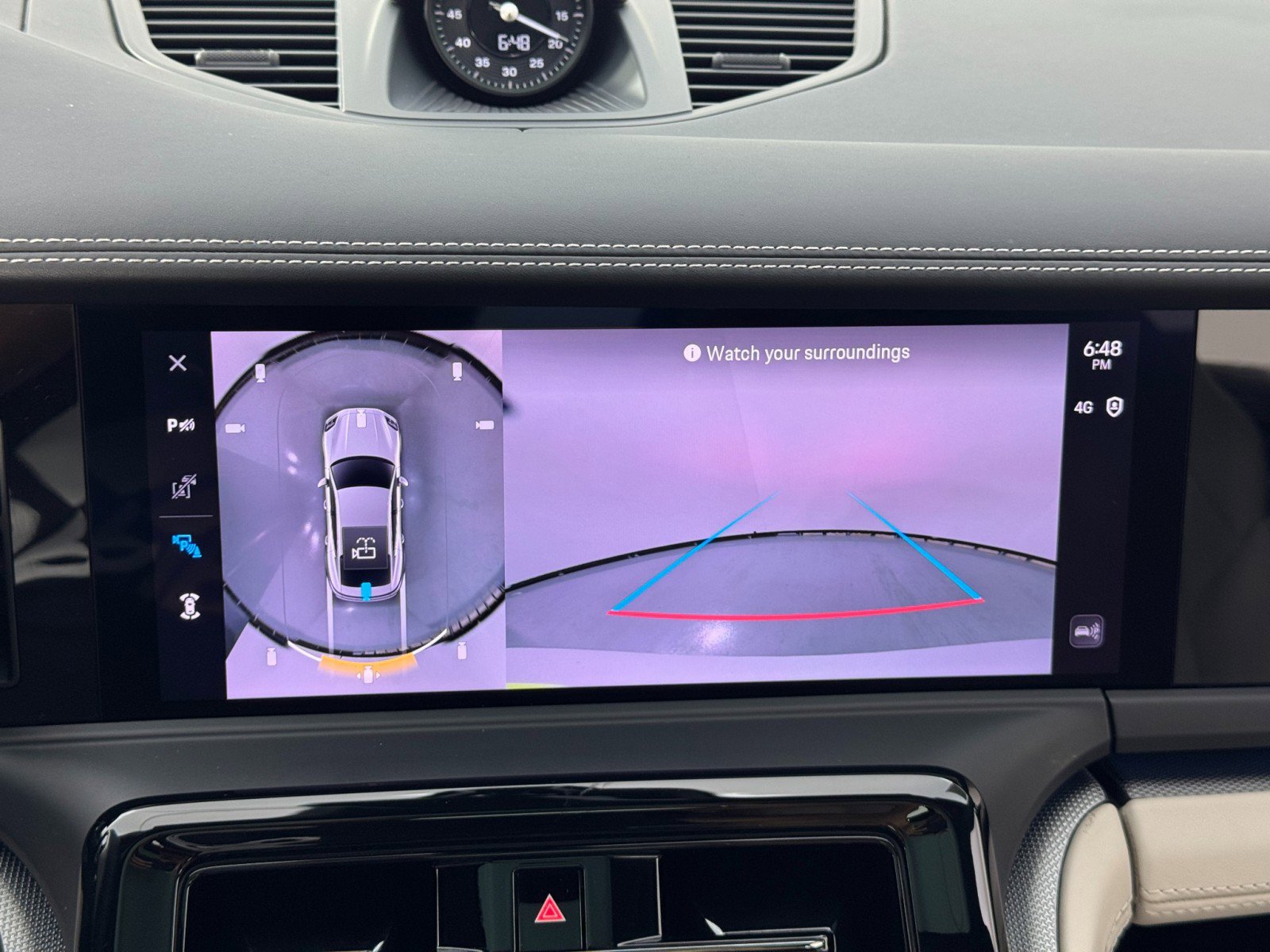 Used 2024 Porsche Panamera 4 w/ Premium Package image 30