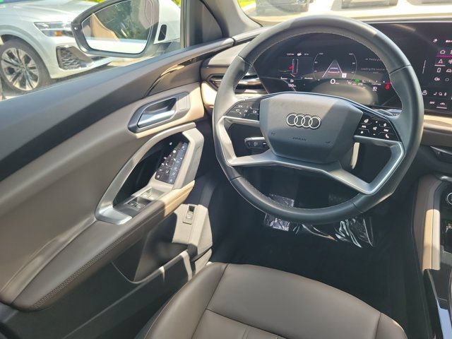 Certified 2025 Audi Q5 Premium w/ Convenience Package AWD/4WD image 13