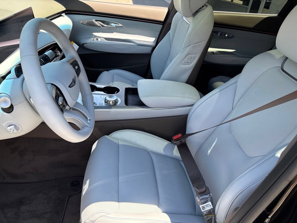 New 2026 Genesis GV70 2.5T Advanced AWD/4WD image 9