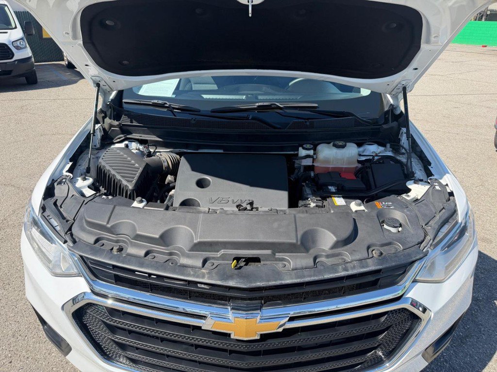 Used 2021 Chevrolet Traverse LS FWD image 44