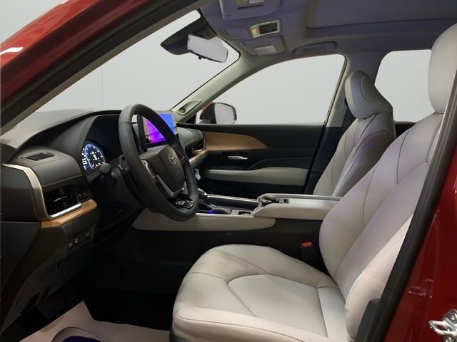 New 2025 Toyota Grand Highlander AWD image 10