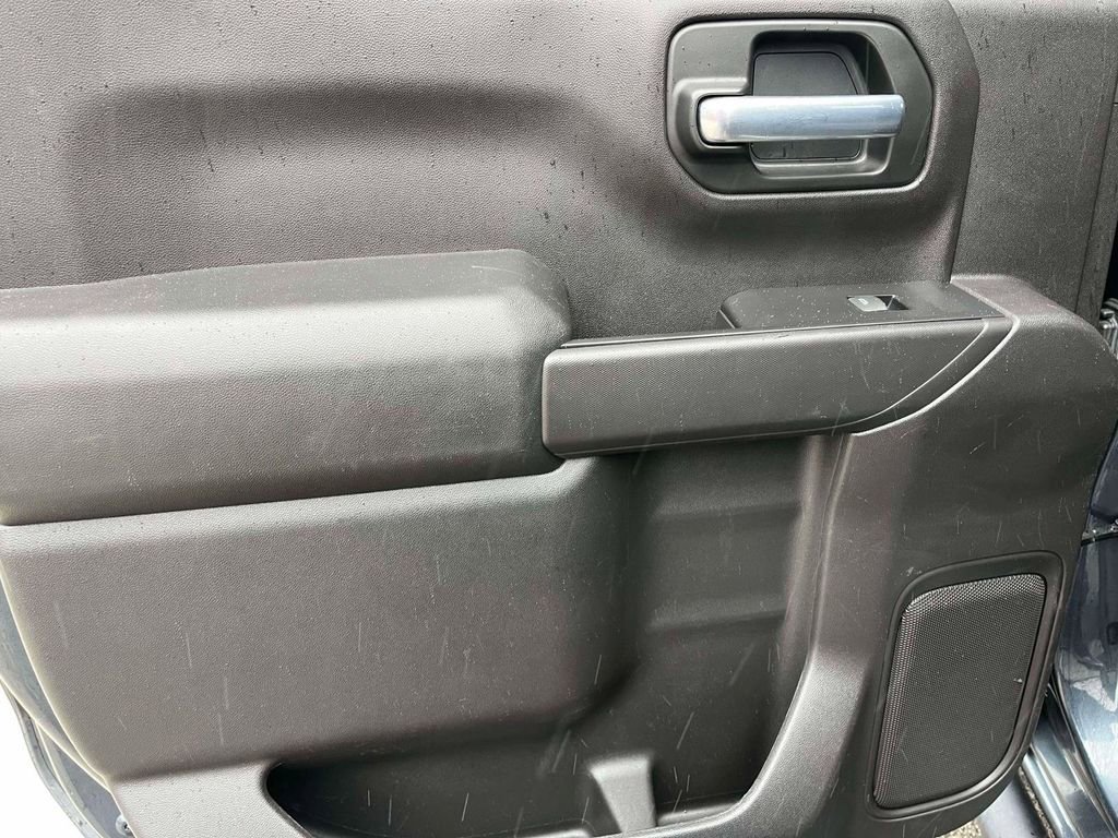 Used 2020 Chevrolet Silverado 1500 Custom Trail Boss w/ Custom Convenience Package image 5