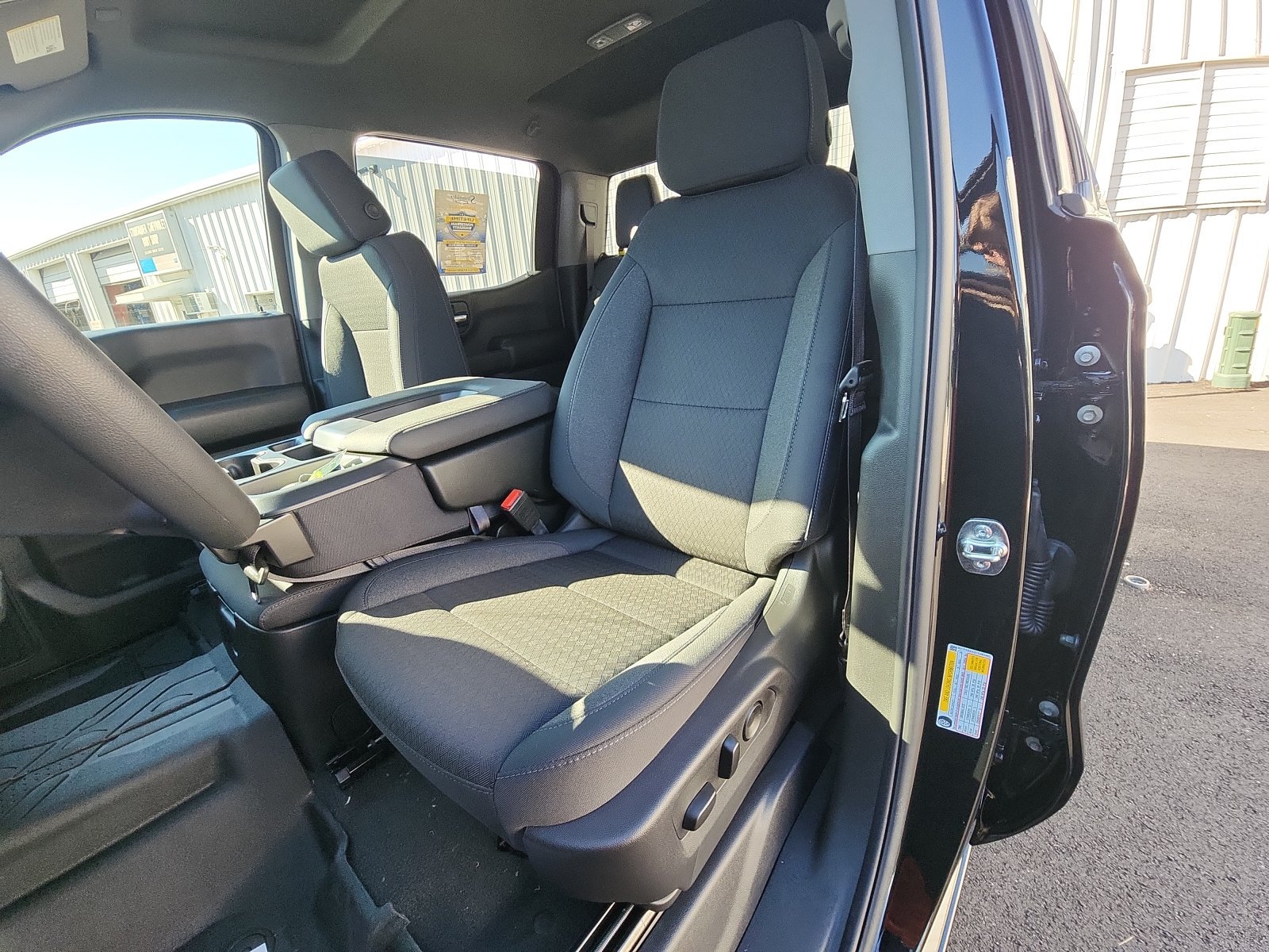 New 2026 Chevrolet Silverado 1500 Custom w/ LPO, Dark Essentials Package AWD/4WD image 21