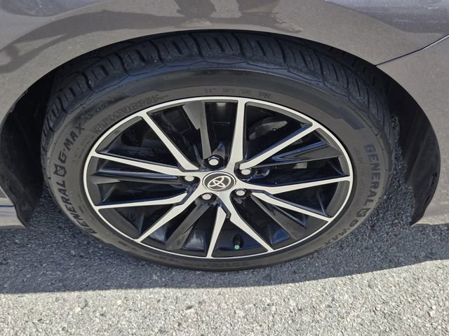 Used 2022 Toyota Camry SE image 20