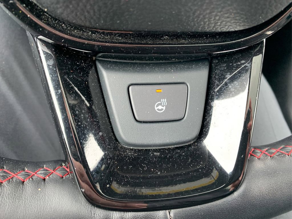 Used 2025 Honda Pilot Black Edition image 40