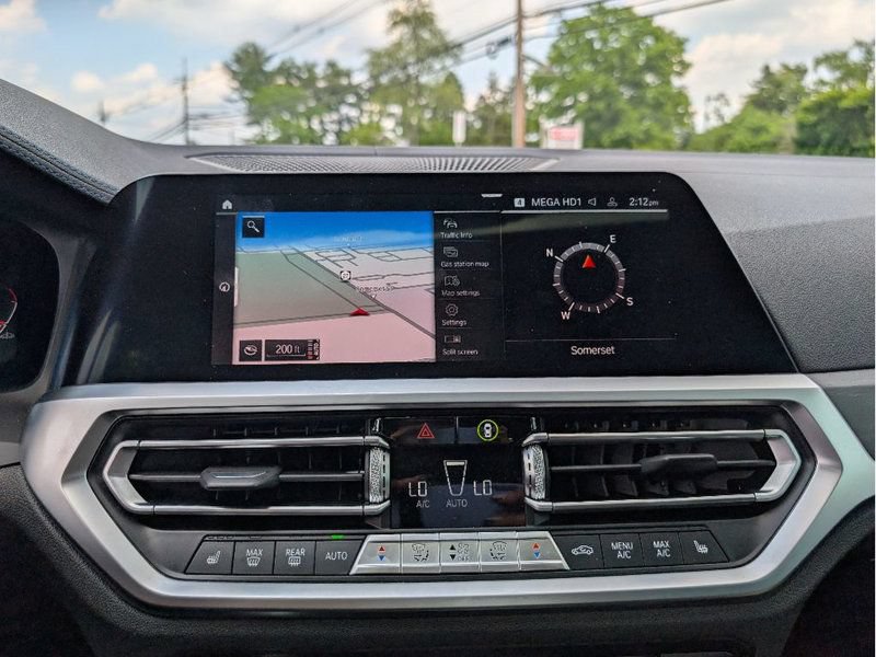 Used 2021 BMW 330i xDrive Sedan w/ M Sport Package AWD/4WD image 26