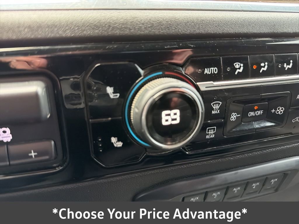 Used 2024 Chevrolet Silverado 2500 LT w/ Convenience Package image 82