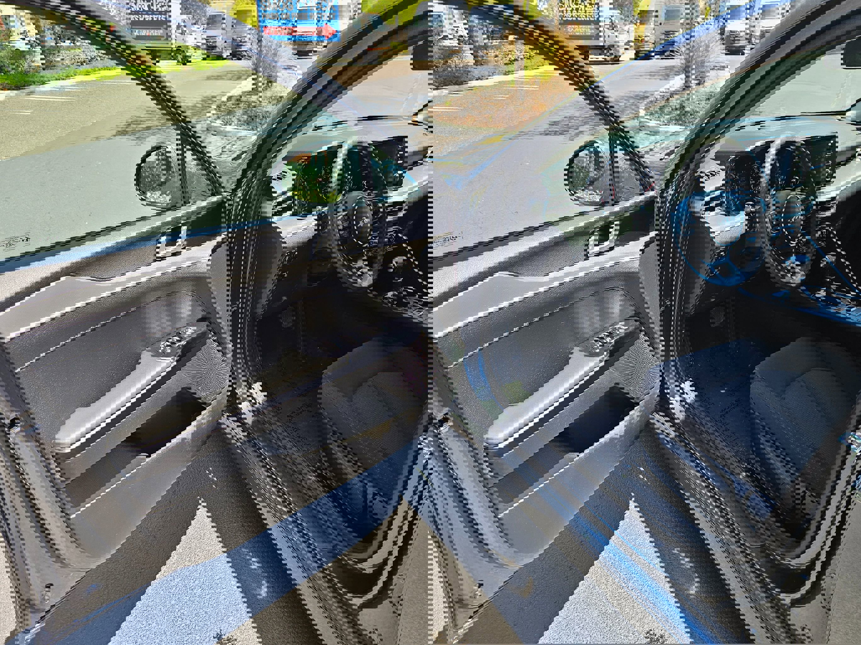 Used 2023 Kia K5 LXS image 14