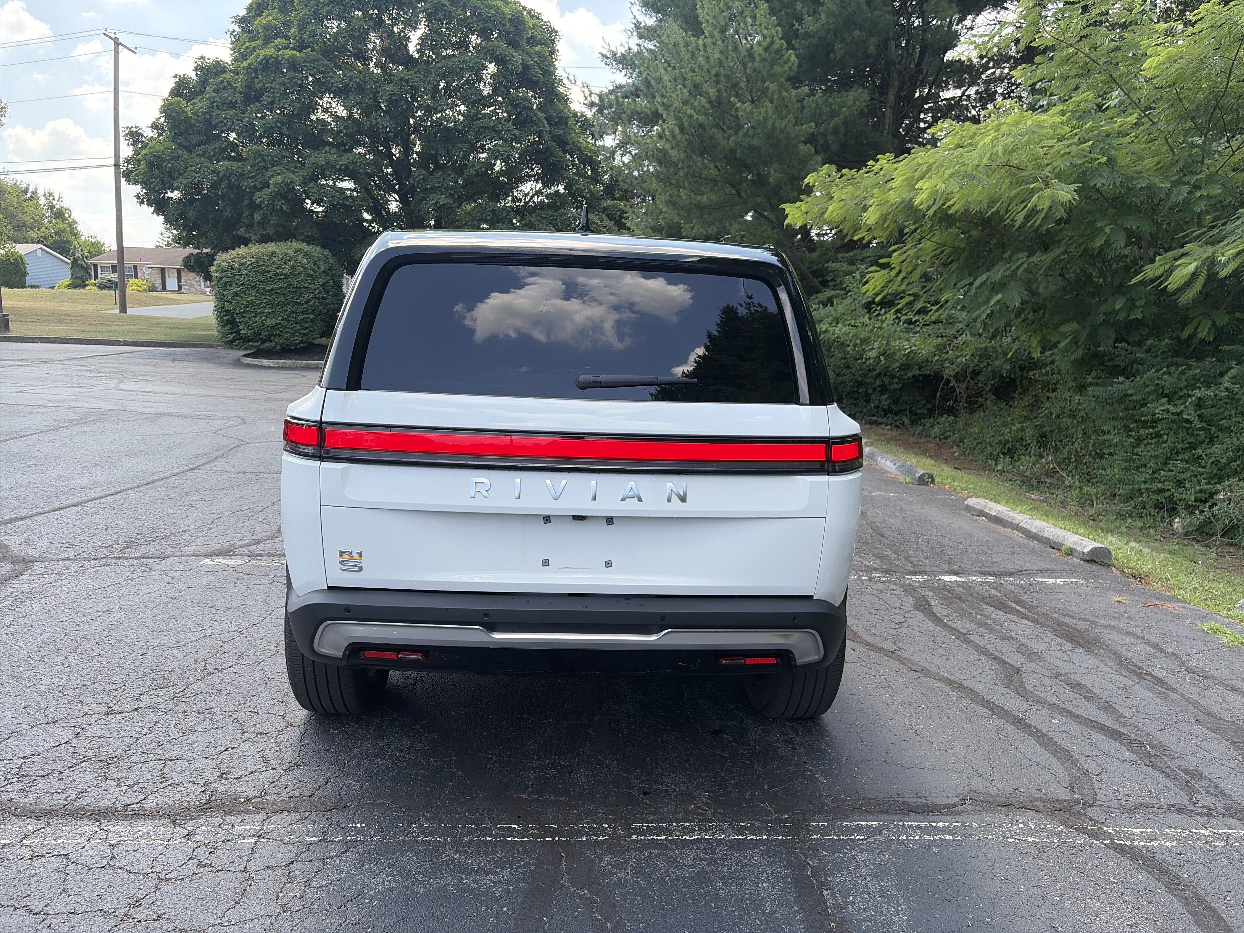 Used 2022 Rivian R1S Launch Edition AWD/4WD image 6