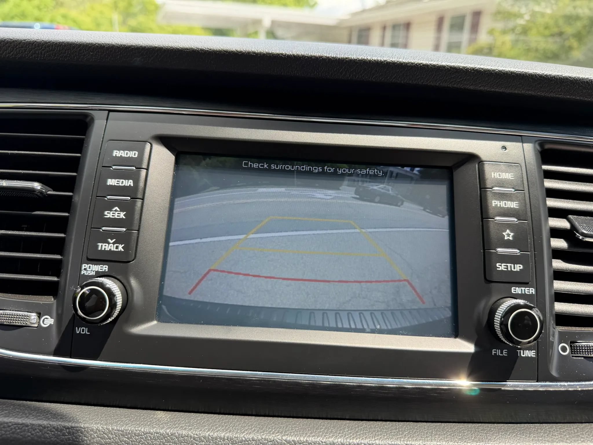 Used 2019 Kia Sedona LX FWD image 27