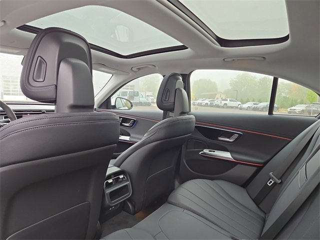 New 2026 Mercedes-Benz E 350 4MATIC Sedan image 28