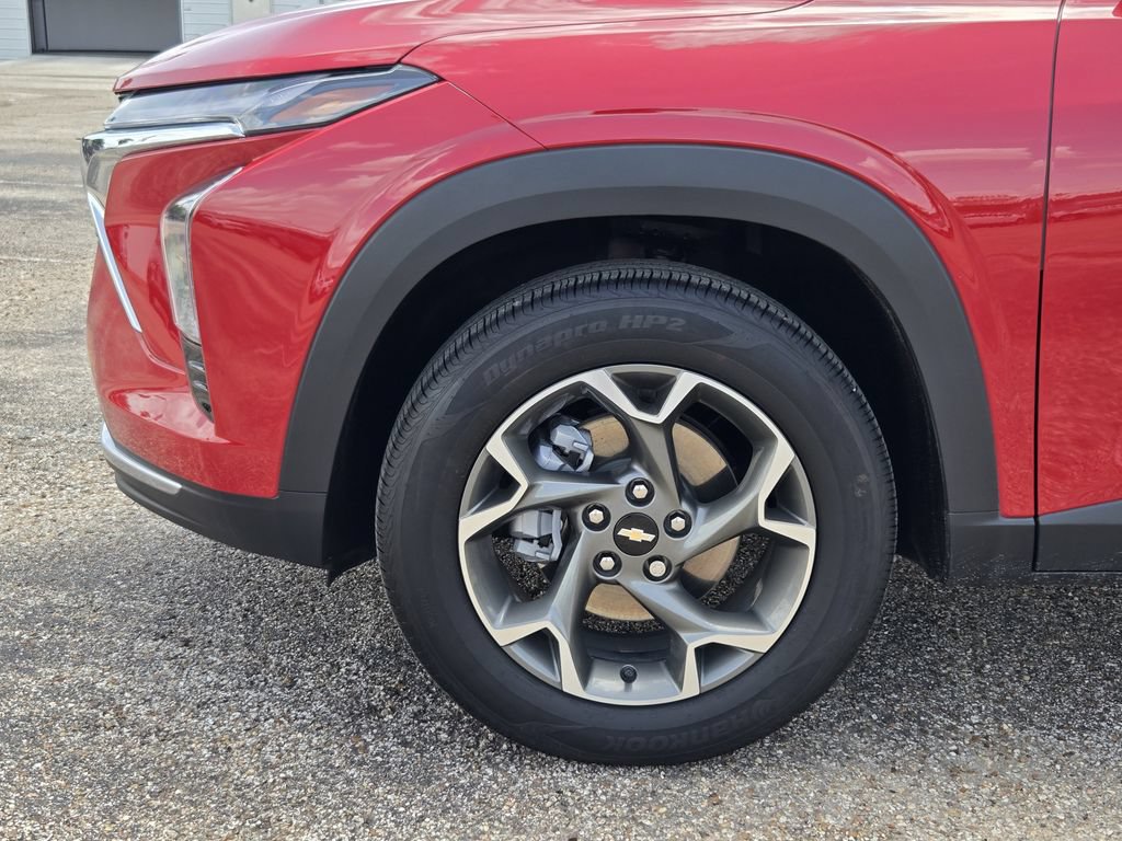 New 2026 Chevrolet Trax LT w/ Driver Confidence Package FWD image 9