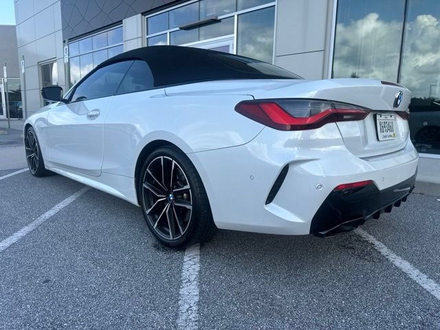 Used 2022 BMW M440i Convertible RWD image 12