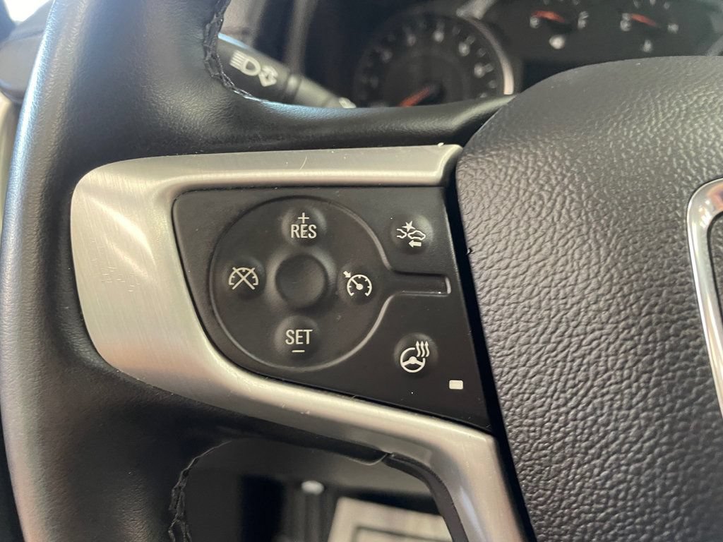 Used 2024 GMC Terrain SLT AWD/4WD image 25