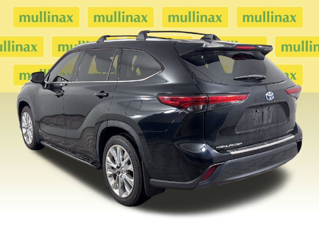 Used 2023 Toyota Highlander Limited AWD/4WD image 11
