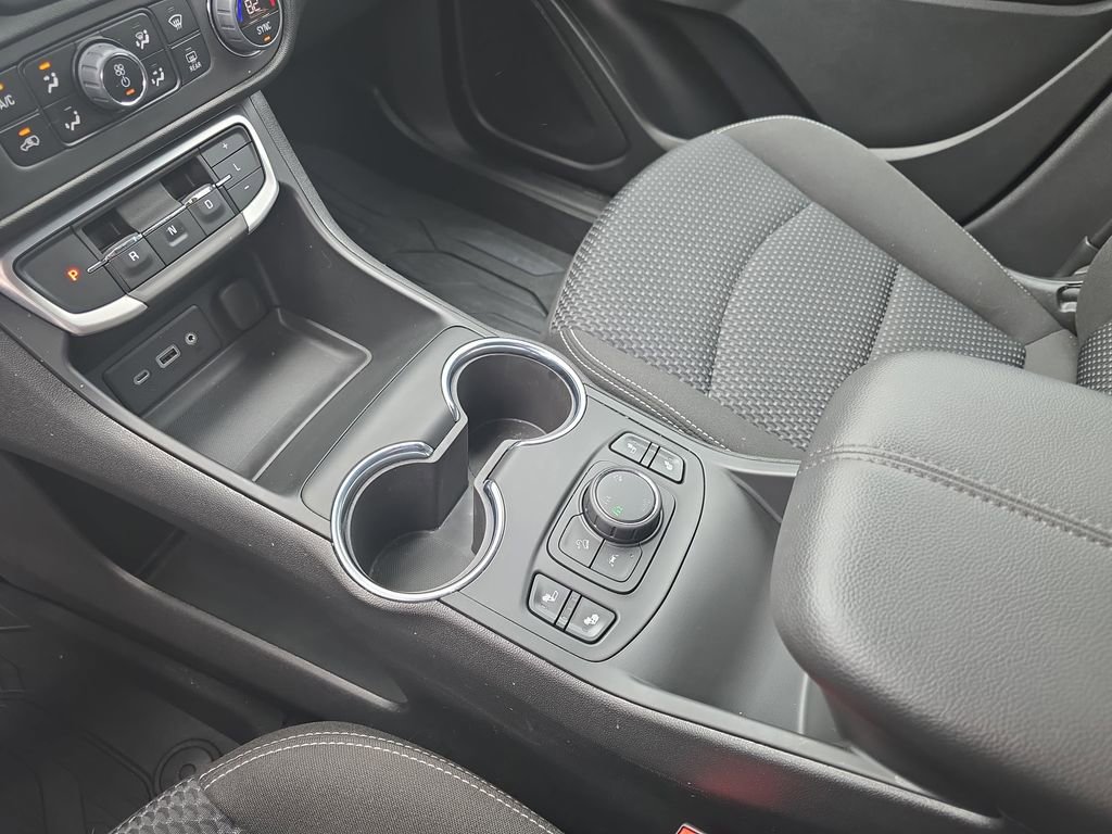 Certified 2023 GMC Terrain SLE w/ Driver Convenience Package AWD/4WD image 26
