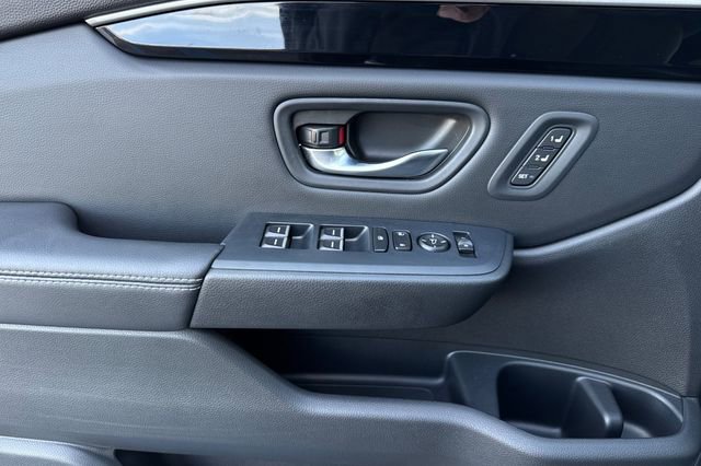 Certified 2023 Honda Pilot Touring image 12