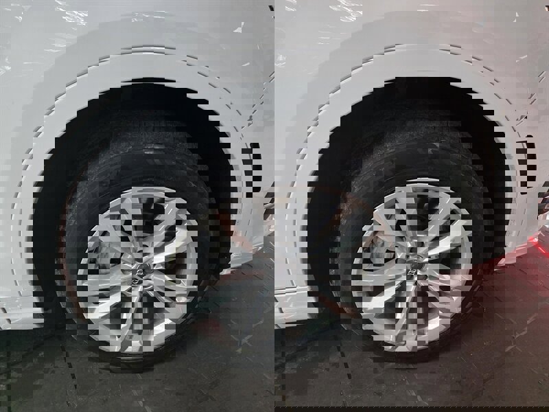 Used 2017 Audi Q7 3.0T Premium Plus w/ Premium Plus Package image 41