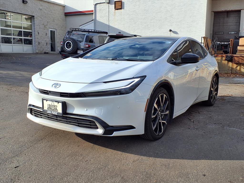 Certified 2025 Toyota Prius Plug-In Hybrid w/ Limited Premium Package image 31