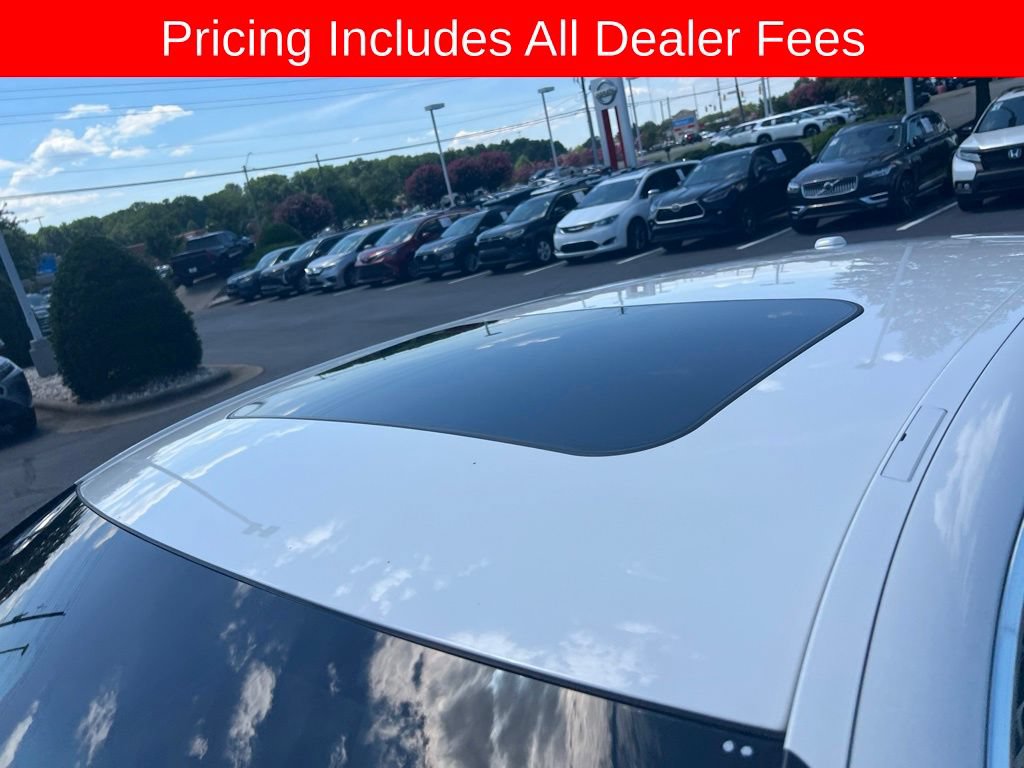 Used 2011 Porsche Panamera Turbo AWD/4WD image 4
