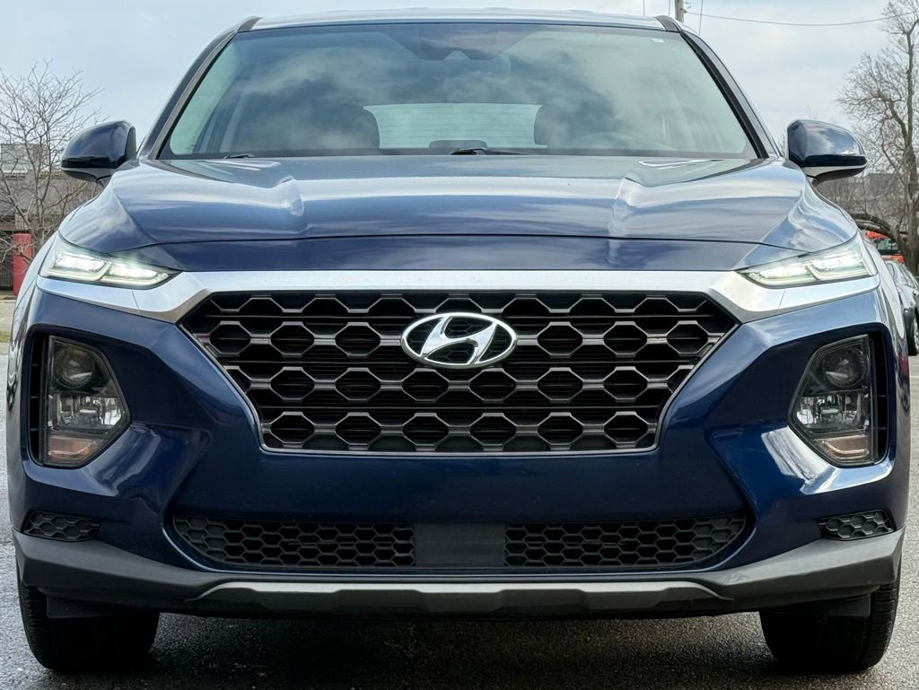 Used 2019 Hyundai Santa Fe SE image 9