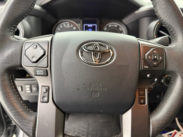 Used 2019 Toyota Tacoma TRD Off-Road image 10