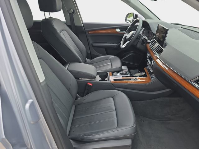 Used 2023 Audi Q5 2.0T Premium Plus AWD/4WD image 12