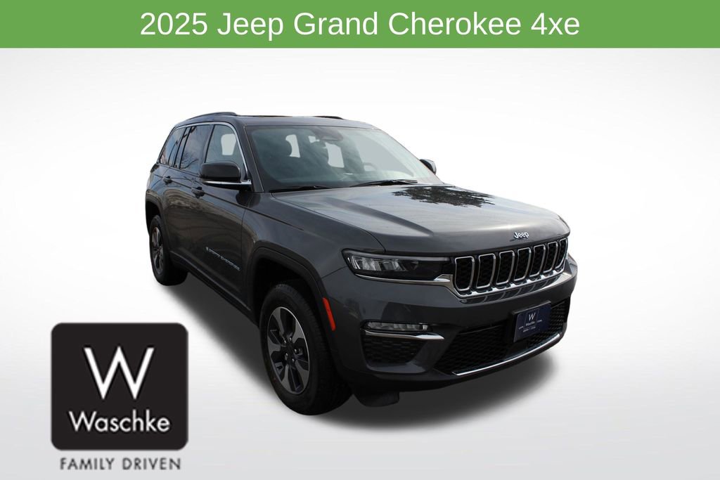 New 2025 Jeep Grand Cherokee Limited 4xe w/ Trailer Tow Package