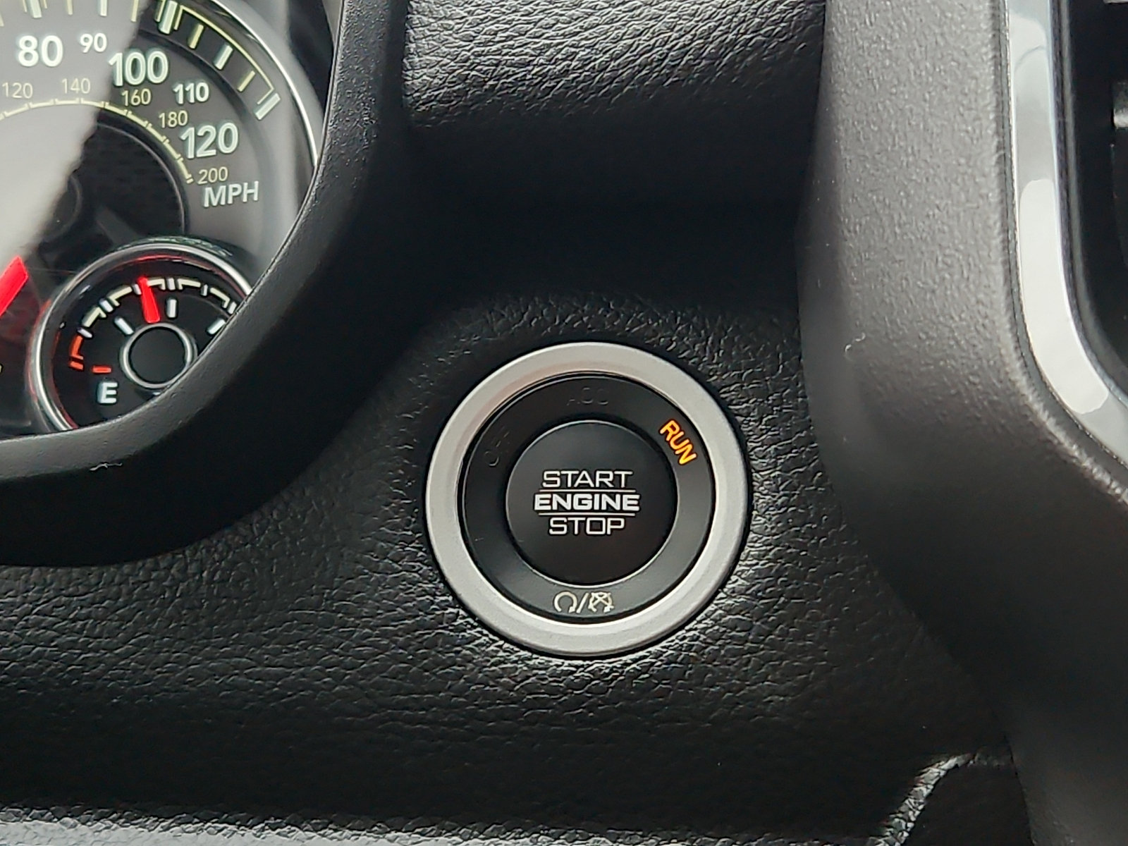 Used 2021 RAM 1500 Laramie AWD/4WD image 23