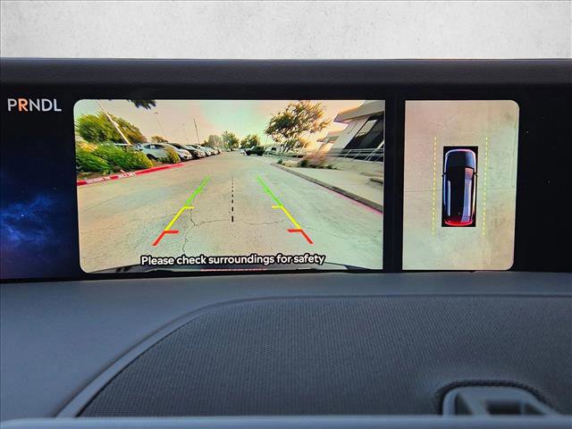 Used 2024 Lincoln Nautilus Premier w/ Jet Appearance Package image 15