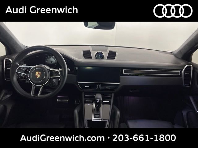 Used 2023 Porsche Cayenne GTS AWD/4WD image 18