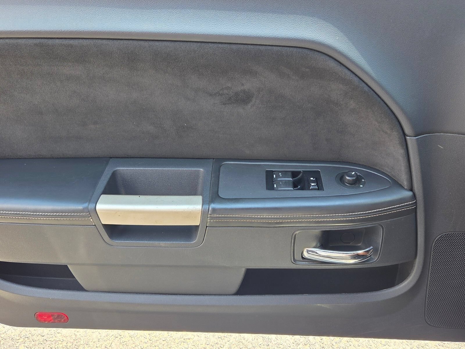 Used 2012 Dodge Challenger SRT8 w/ Premium Sound Group RWD image 32