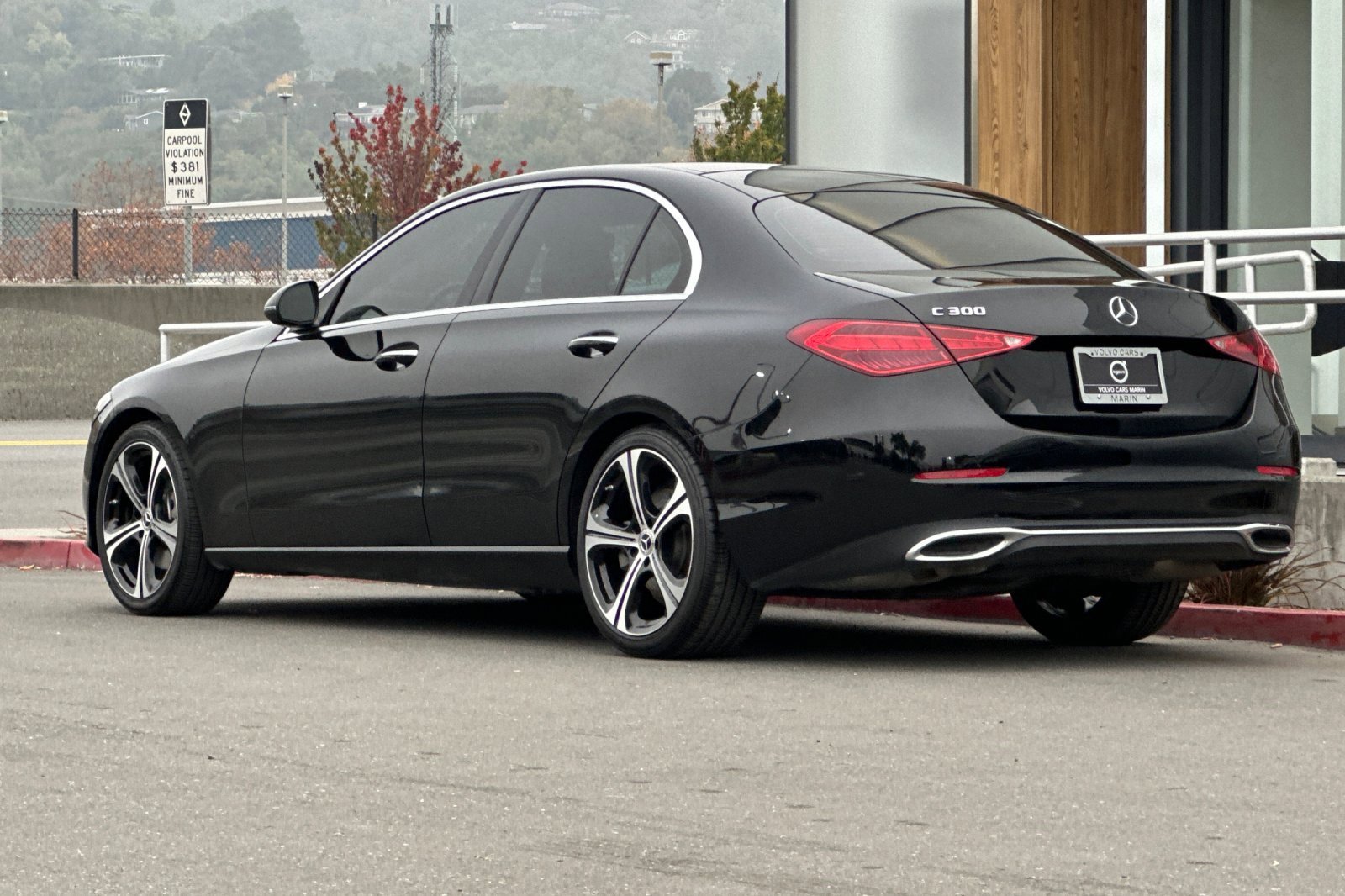 Used 2022 Mercedes-Benz C 300 Sedan image 6
