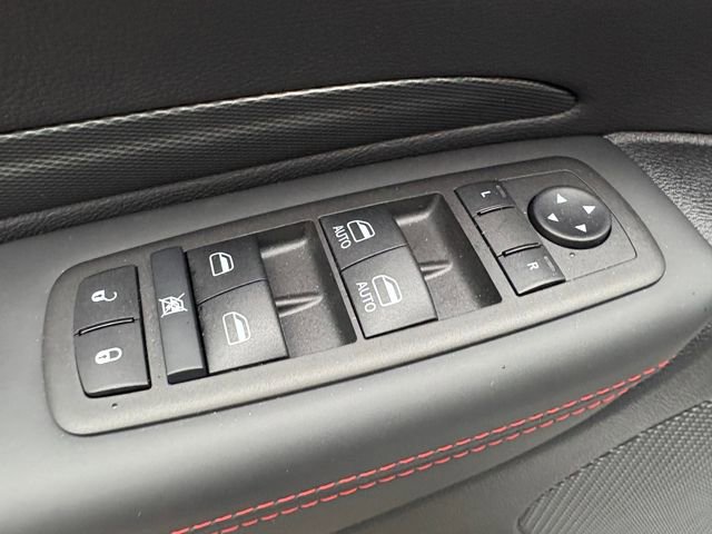 Used 2025 Dodge Durango R/T image 15