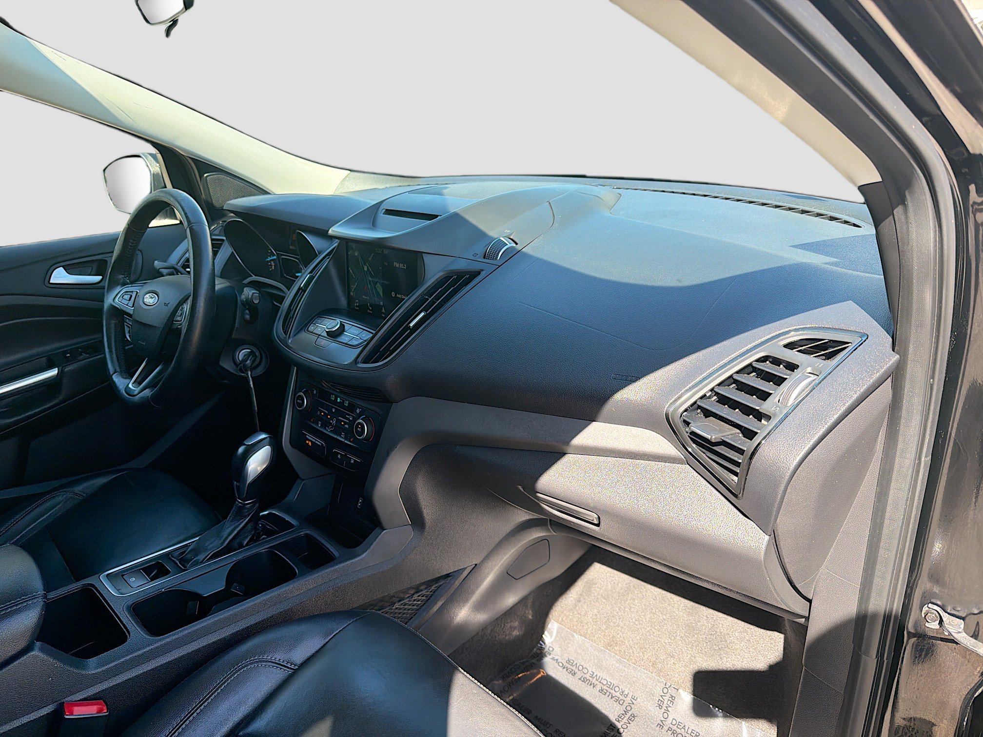 Used 2018 Ford Escape SEL image 32