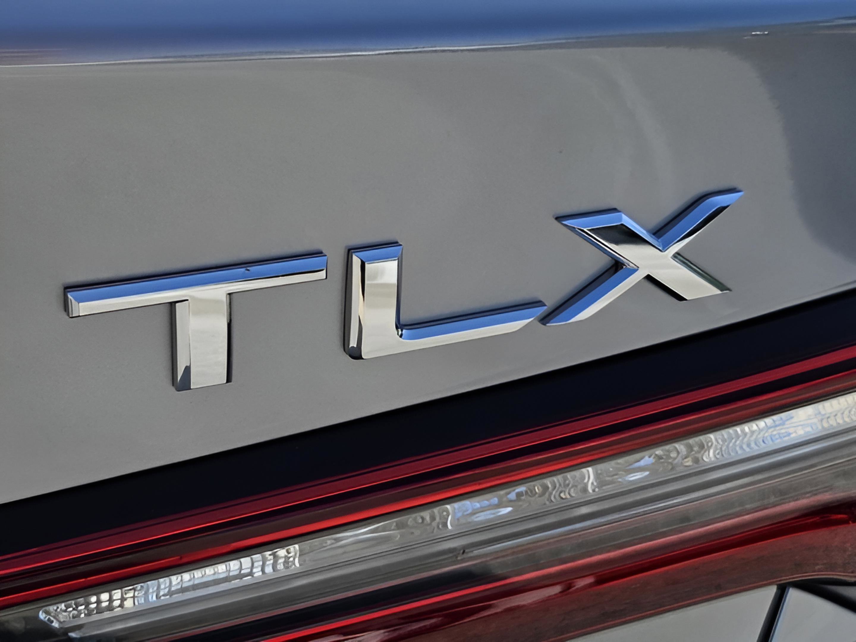New 2025 Acura TLX w/ Technology Package FWD image 29