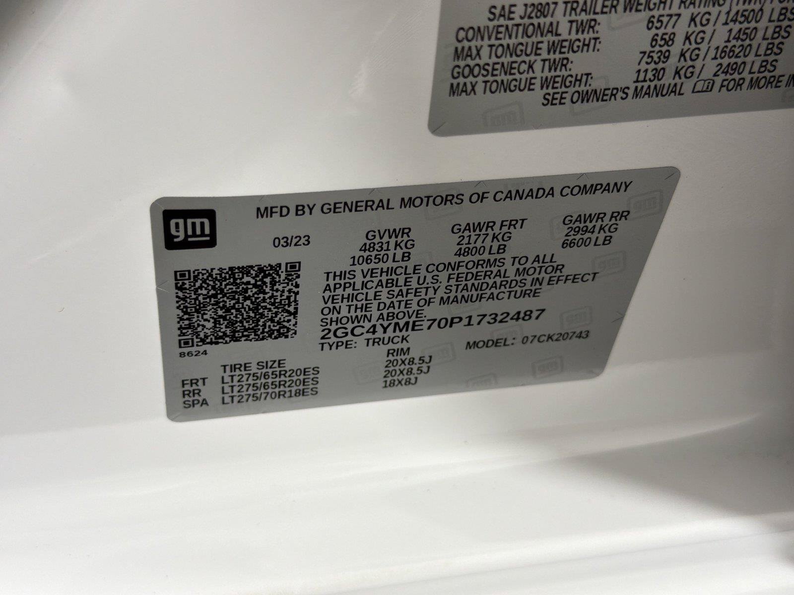 Used 2023 Chevrolet Silverado 2500 Custom w/ Custom Value Package AWD/4WD image 32