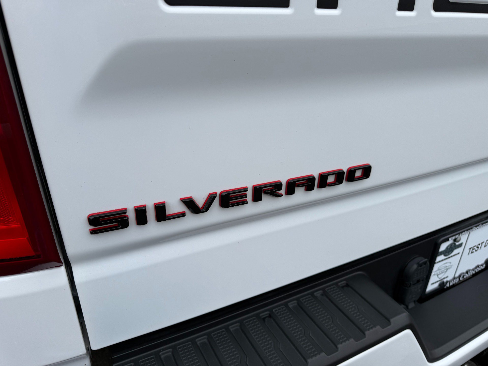 Used 2024 Chevrolet Silverado 1500 RST w/ Redline Edition AWD/4WD image 49